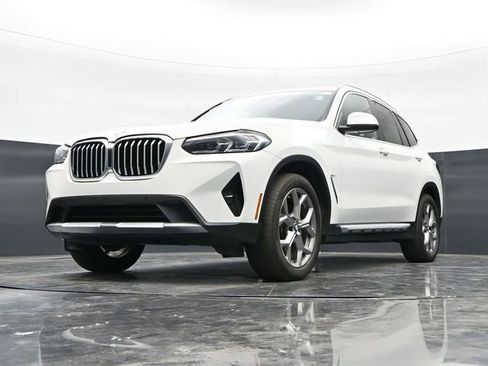 Used 2024 BMW X3 xDrive30i w/ Premium Essential Package AWD/4WD image 39