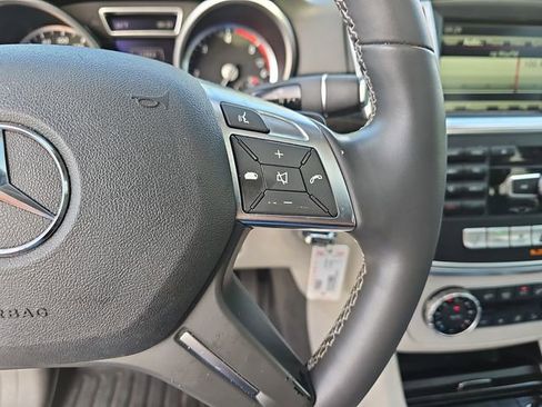 Used 2015 Mercedes-Benz ML 250 BlueTEC 4MATIC image 14