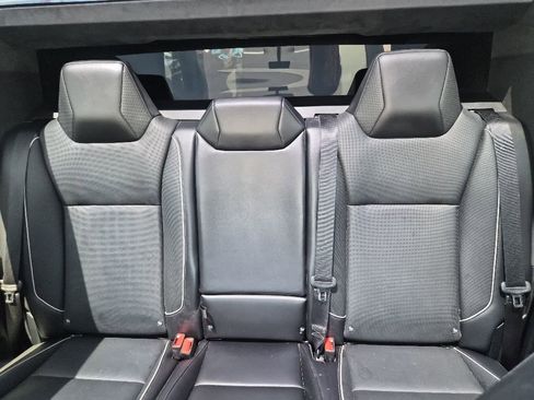 Used 2024 Tesla Cybertruck AWD Crew Cab image 20
