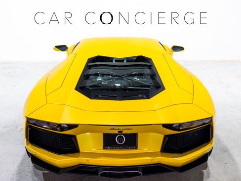 Used 2013 Lamborghini Aventador LP 700-4 image 7