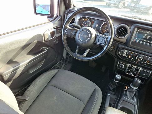 Used 2021 Jeep Wrangler Unlimited Sport image 15