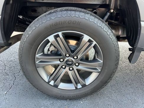 Used 2023 Ford F150 Lariat w/ Equipment Group 502A High AWD/4WD image 9