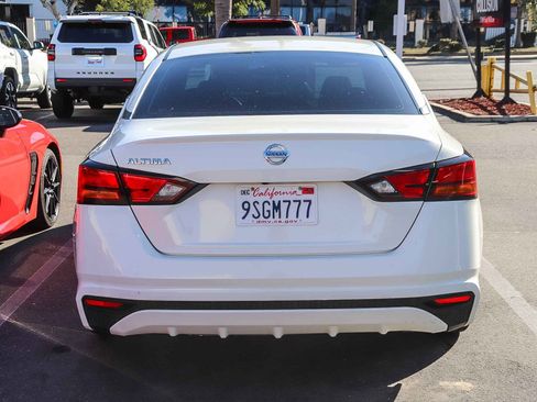 Used 2021 Nissan Altima 2.5 S image 10