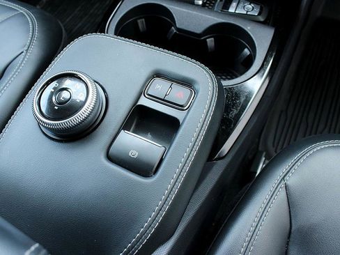 Used 2021 Ford Mustang Mach-E Select w/ Comfort/Appearance Package image 28