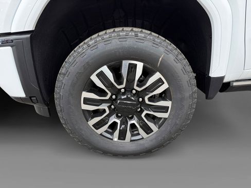 New 2025 GMC Sierra 2500 Denali Ultimate w/ Max Trailering Package image 9