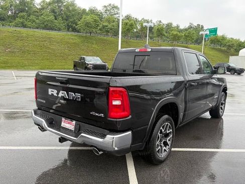 New 2026 RAM 1500 Laramie AWD/4WD image 8