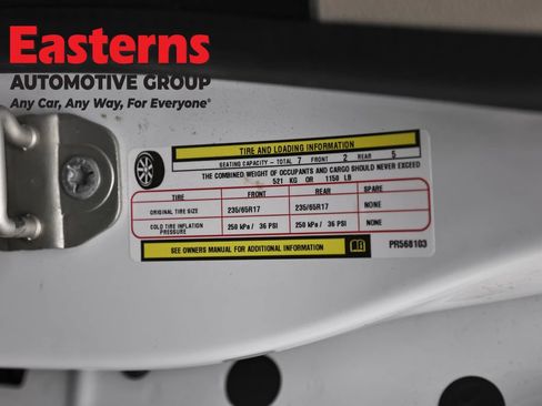 Used 2023 Chrysler Voyager LX FWD image 33