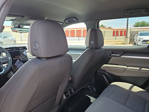 New 2026 GMC Terrain Elevation FWD image 9