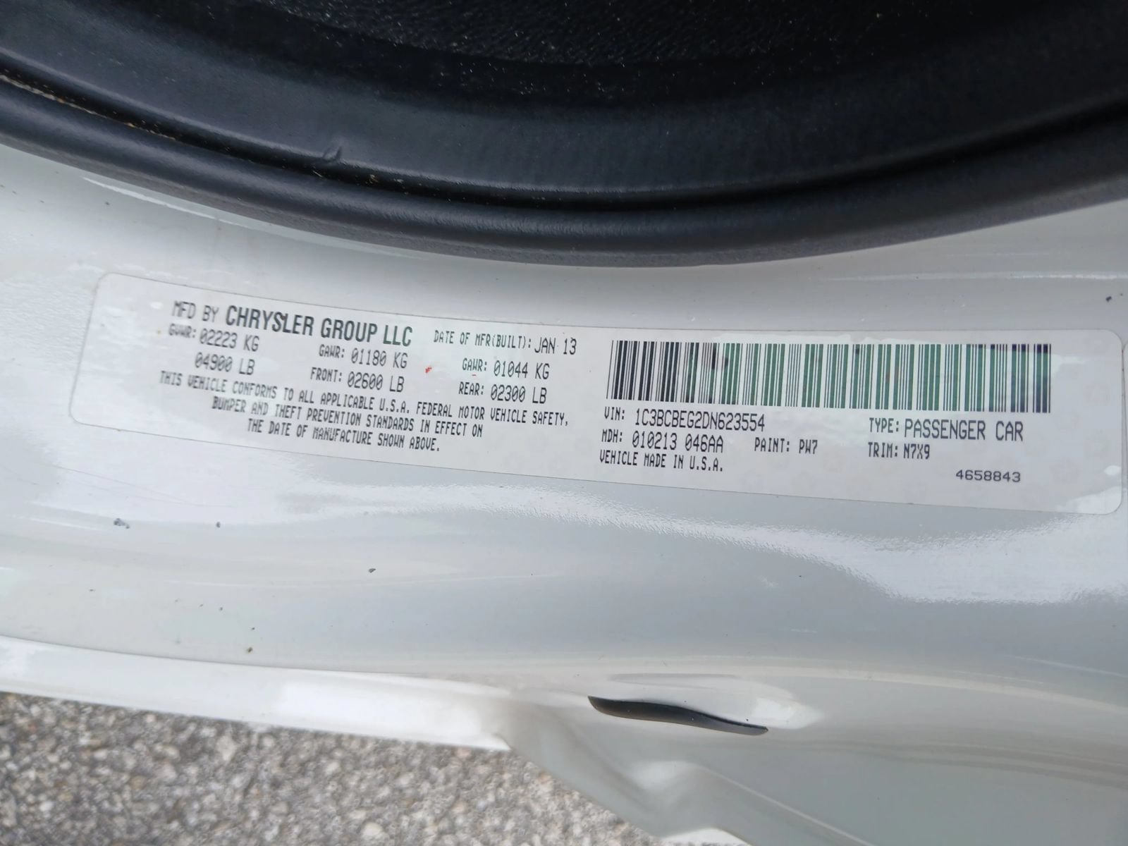 Used 2013 Chrysler 200 Touring FWD image 13