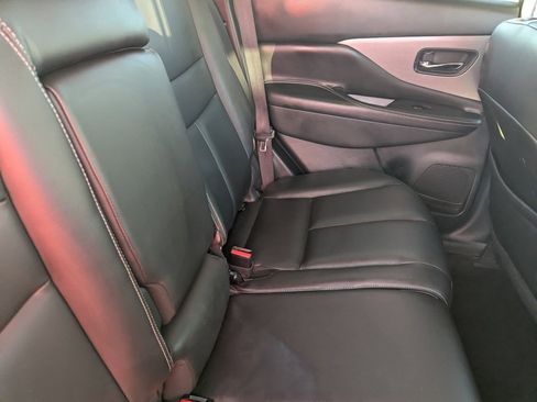 Used 2021 Nissan Murano SV w/ SV Special Edition Package image 14