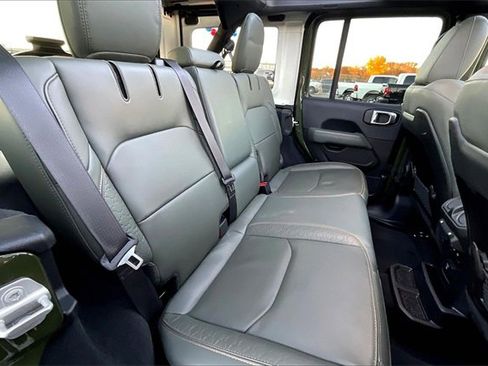 Used 2024 Jeep Wrangler High Altitude image 29