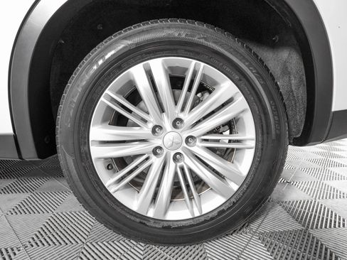 Used 2023 Mitsubishi Outlander ES image 28