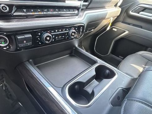 Used 2024 Chevrolet Silverado 2500 LTZ w/ LTZ Premium Package image 13