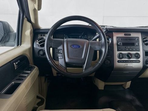 Used 2015 Ford Expedition XL image 21