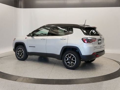 Certified 2024 Jeep Compass Trailhawk image 44