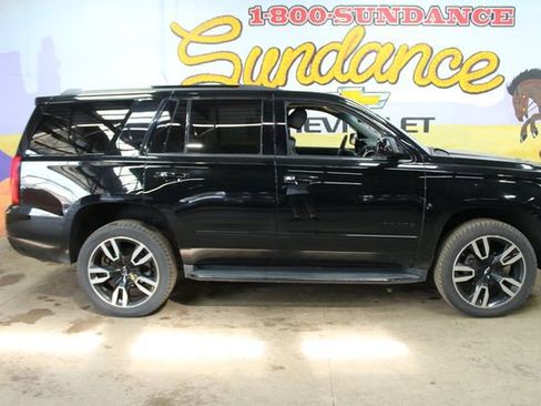 Used 2019 Chevrolet Tahoe Premier AWD/4WD image 1