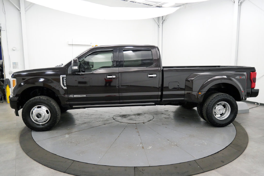 Used 2018 Ford F350 Limited AWD/4WD image 5