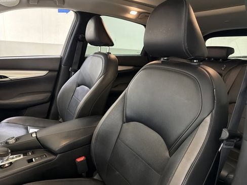 Used 2021 INFINITI QX50 Essential w/ Convenience Package FWD image 5