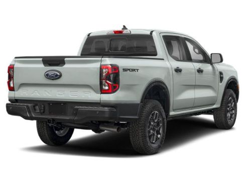 Used 2024 Ford Ranger XLT AWD/4WD image 3