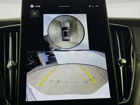 New 2026 Volvo XC60 T8 Ultra w/ Climate Package PRO image 14