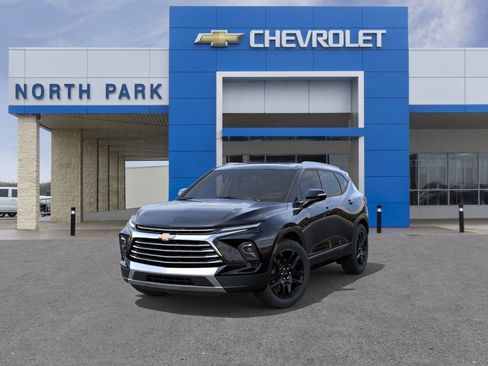 New 2025 Chevrolet Blazer Premier w/ Enhanced Convenience Package image 8