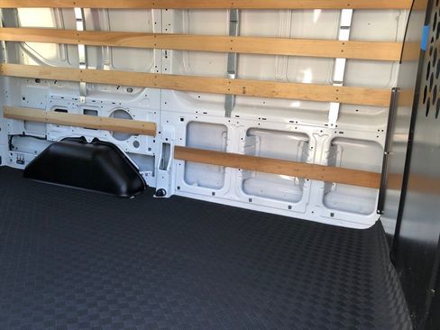 Used 2025 Ford Transit 250 Low Roof w/ Exterior Upgrade Package RWD image 24