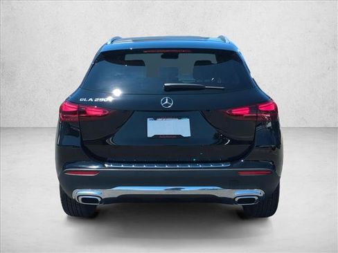 Certified 2026 Mercedes-Benz GLA 250 image 10
