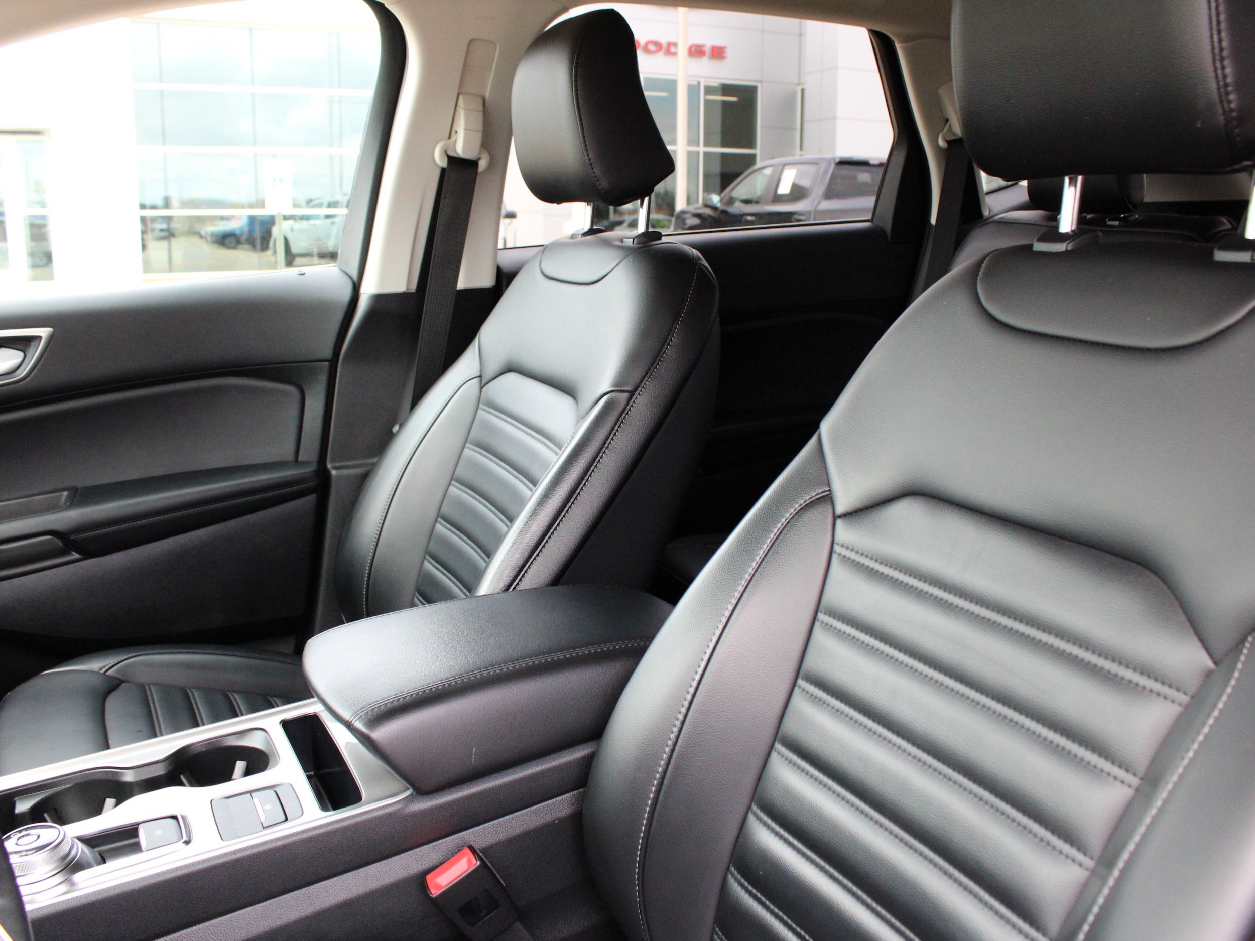 Used 2024 Ford Edge SEL w/ Convenience Package AWD/4WD image 35