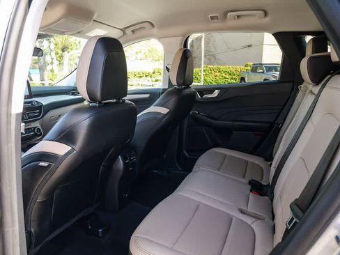 Used 2022 Ford Escape SEL AWD/4WD image 18