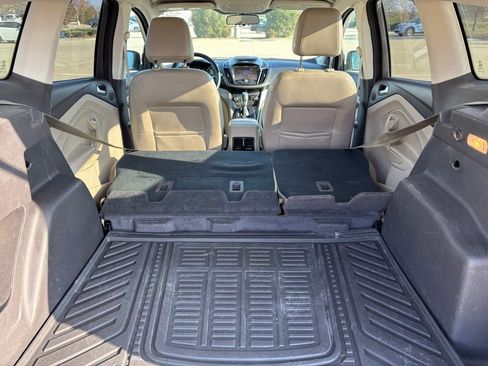 Used 2014 Ford Escape SE w/ Equipment Group 201A image 9