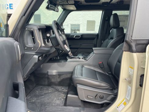 New 2025 Ford Bronco Badlands AWD/4WD image 31