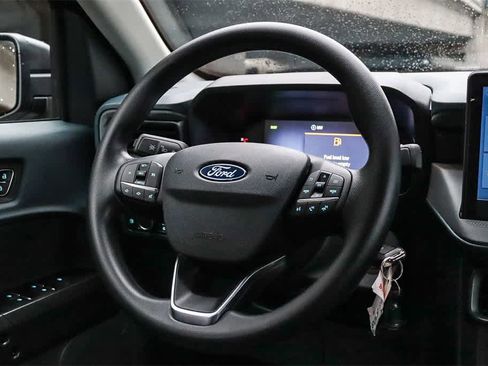 New 2025 Ford Maverick XL image 16