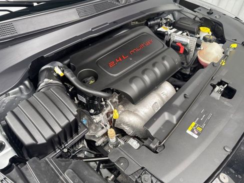 Used 2022 Jeep Compass Limited image 40