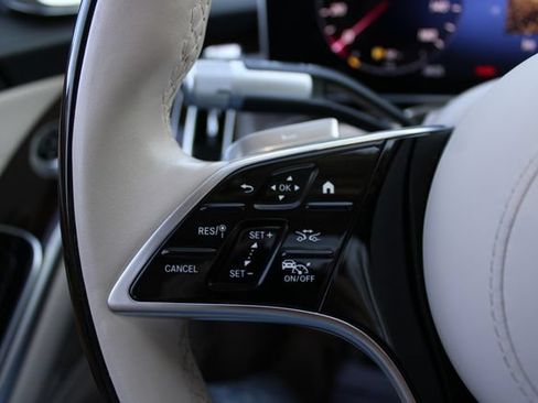 Used 2022 Mercedes-Benz S 500 4MATIC image 9