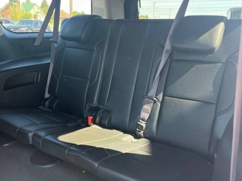 Used 2016 Chevrolet Suburban LTZ AWD/4WD image 30