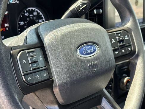 Used 2025 Ford F350 XLT w/ 360-Degree Camera Package AWD/4WD image 30