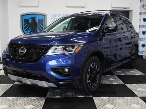 Used 2019 Nissan Pathfinder SV w/ Rock Creek Edition AWD/4WD image 1