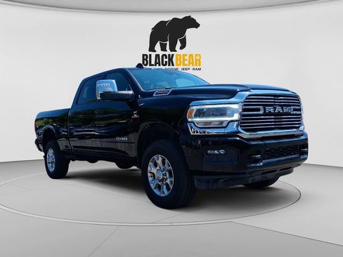 Used 2024 RAM 2500 Laramie w/ Safety Group AWD/4WD image 1