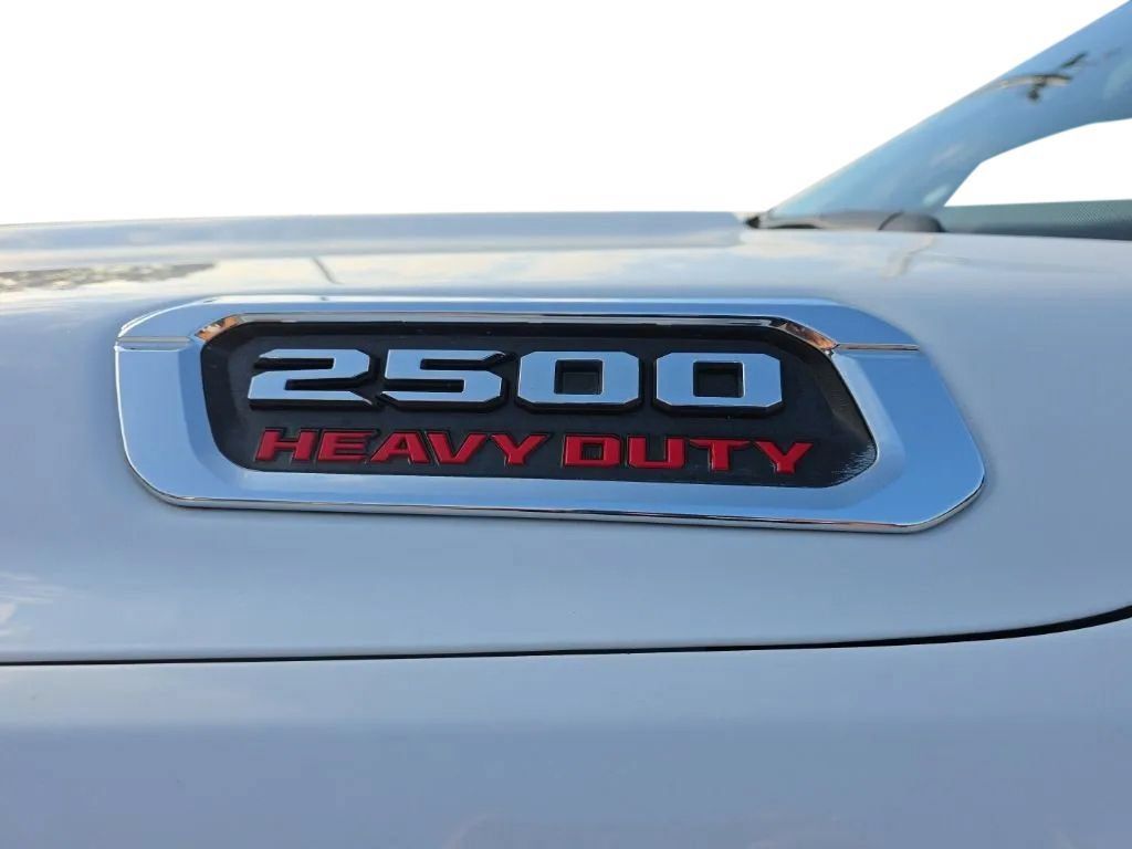 Used 2022 RAM 2500 Big Horn AWD/4WD image 10