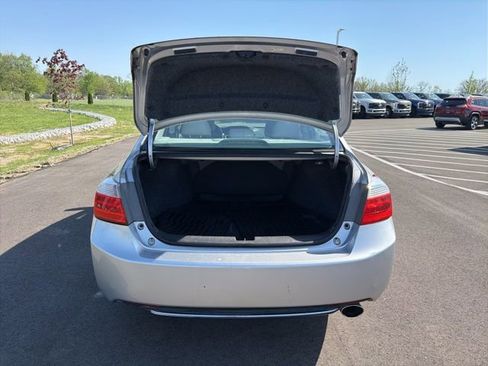 Used 2013 Honda Accord EX-L image 9