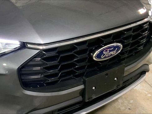 Certified 2025 Ford Escape ST-Line image 29