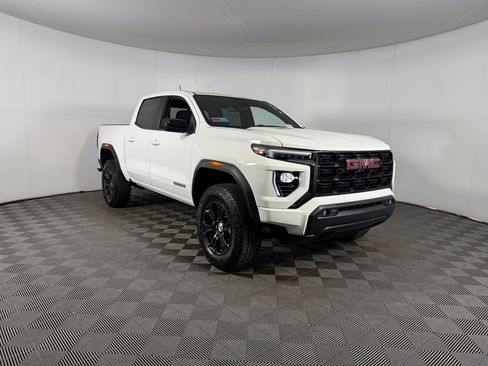 Used 2024 GMC Canyon Elevation w/ Convenience Package RWD image 5