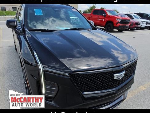 Used 2024 Cadillac XT4 Sport AWD/4WD image 1
