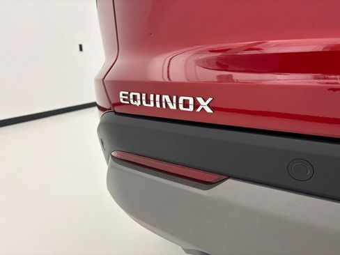 New 2026 Chevrolet Equinox LT FWD image 22