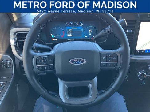 Used 2023 Ford F350 Lariat w/ Tremor Off-Road Package image 38