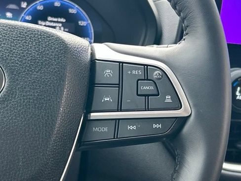 Used 2025 Toyota Grand Highlander AWD Hybrid image 45