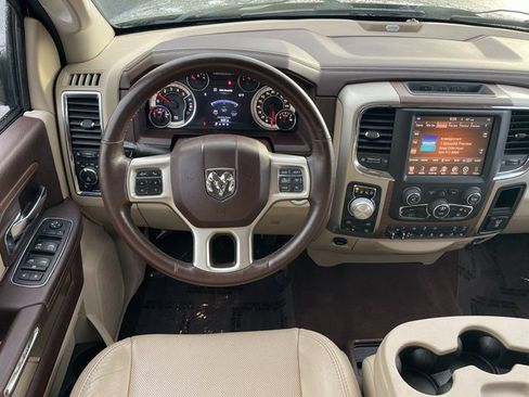 Used 2015 RAM 1500 Laramie w/ Convenience Group image 12