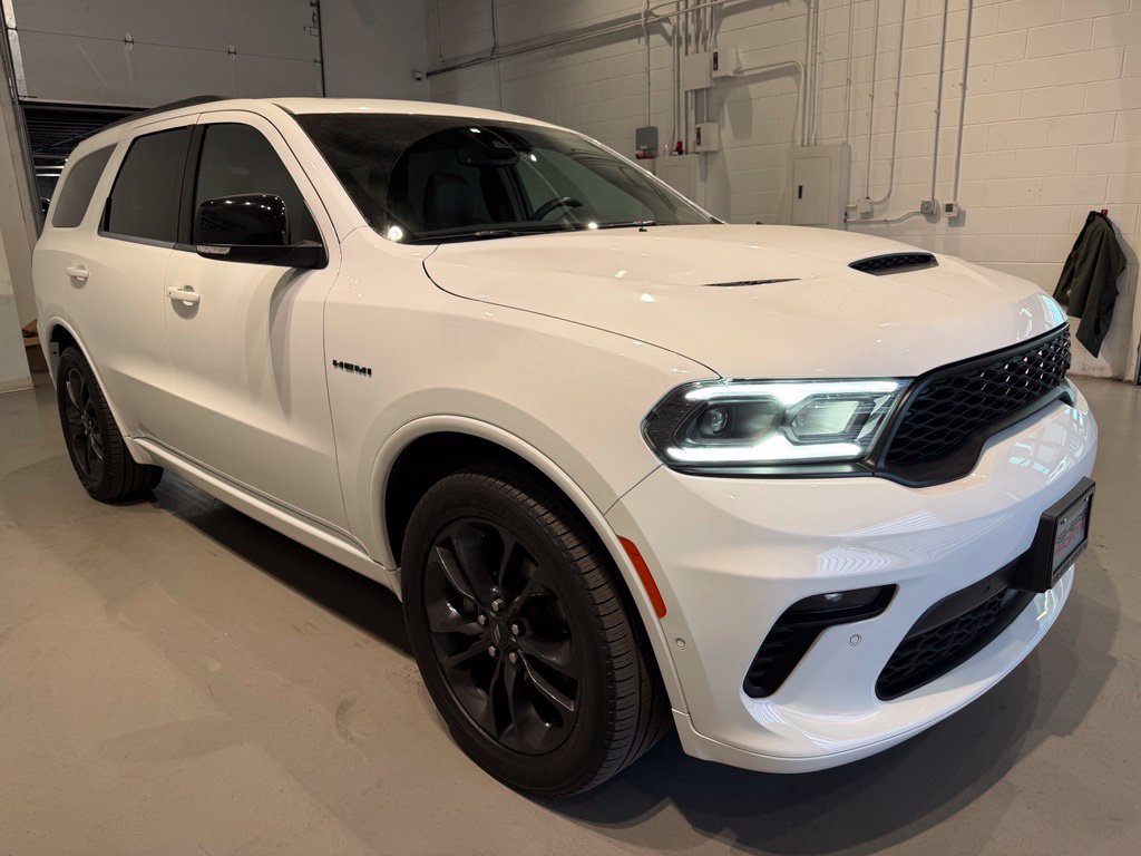 Used 2023 Dodge Durango R/T AWD/4WD image 3