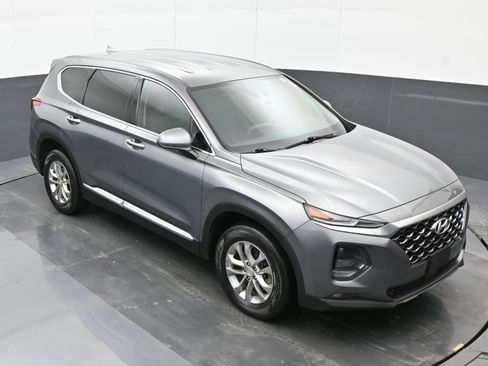 Used 2019 Hyundai Santa Fe SEL image 10