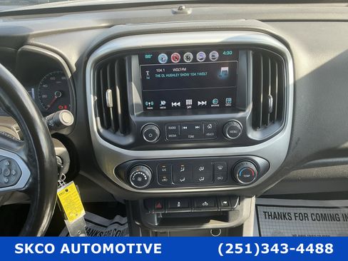 Used 2018 Chevrolet Colorado LT RWD image 16